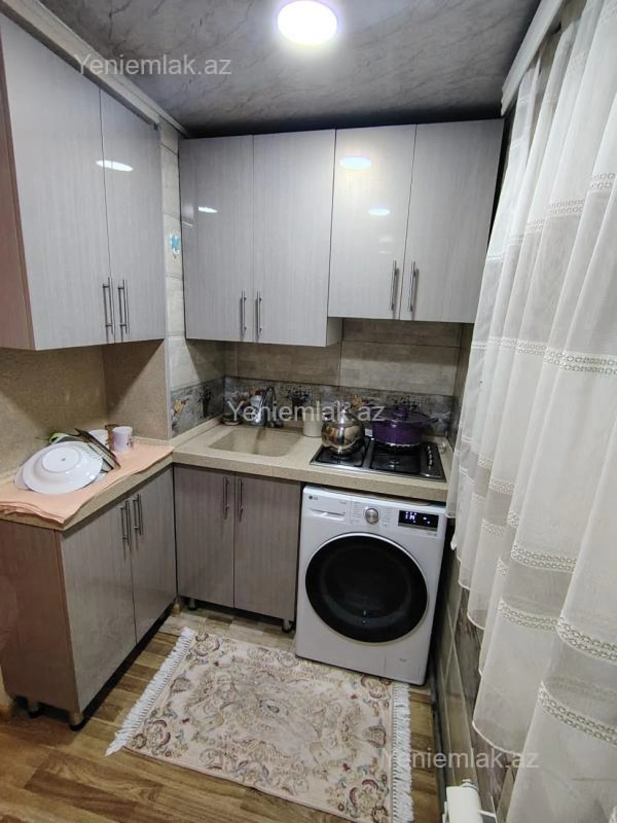 Satılır 2 otaqlı köhnə tikili 48 m²