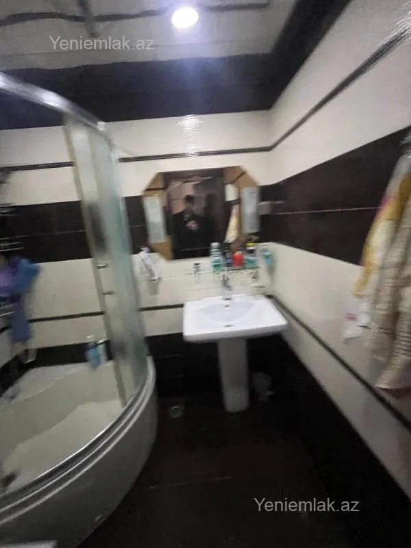 Satılır 3 otaqlı yeni tikili 85 m²