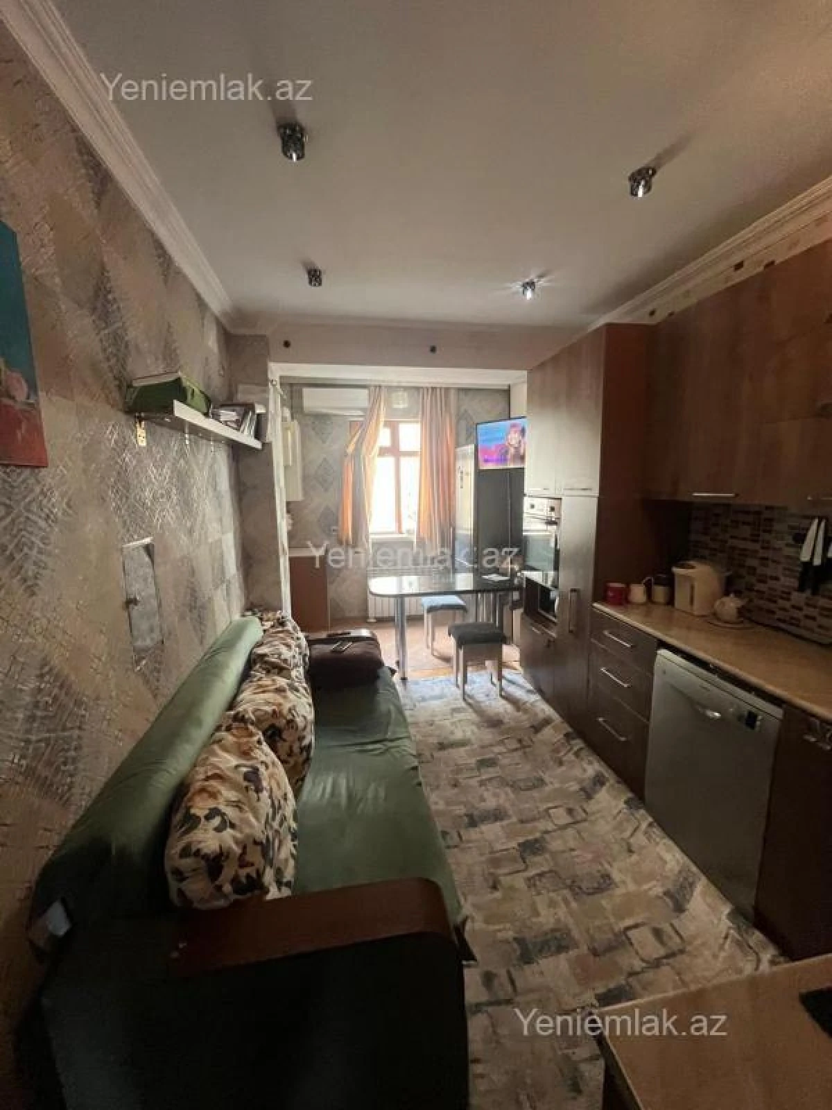 Satılır 3 otaqlı yeni tikili 85 m²