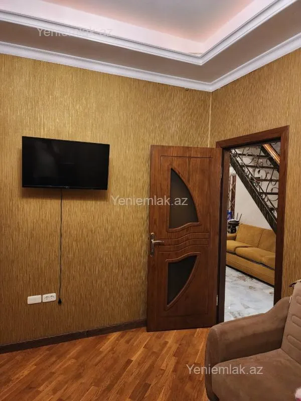 Satılır 5 otaqlı yeni tikili 210 m²