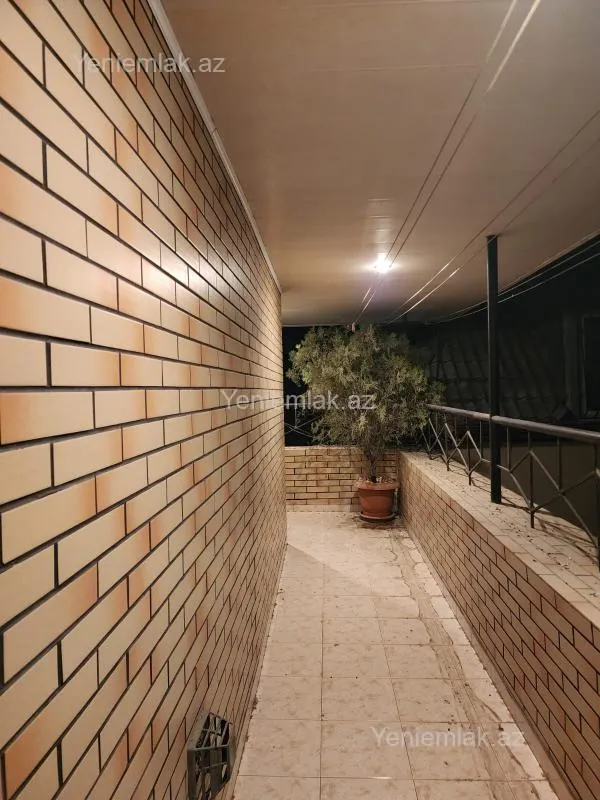 Satılır 5 otaqlı yeni tikili 210 m²