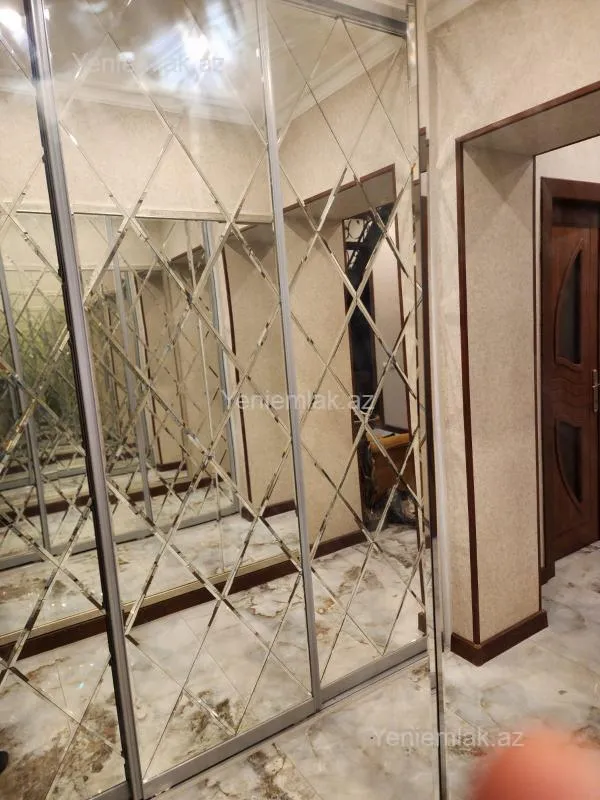 Satılır 5 otaqlı yeni tikili 210 m²