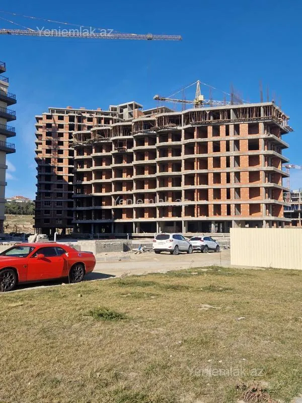 Satılır 2 otaqlı yeni tikili 78 m²