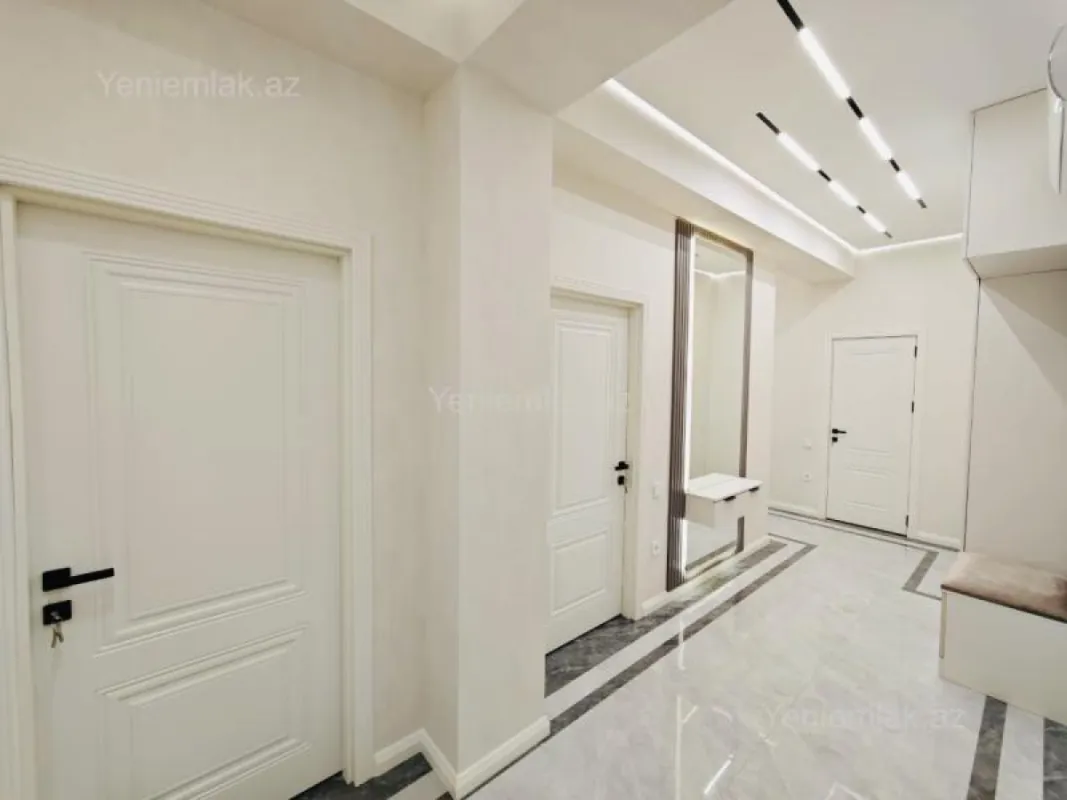 Satılır 2 otaqlı yeni tikili 85 m²