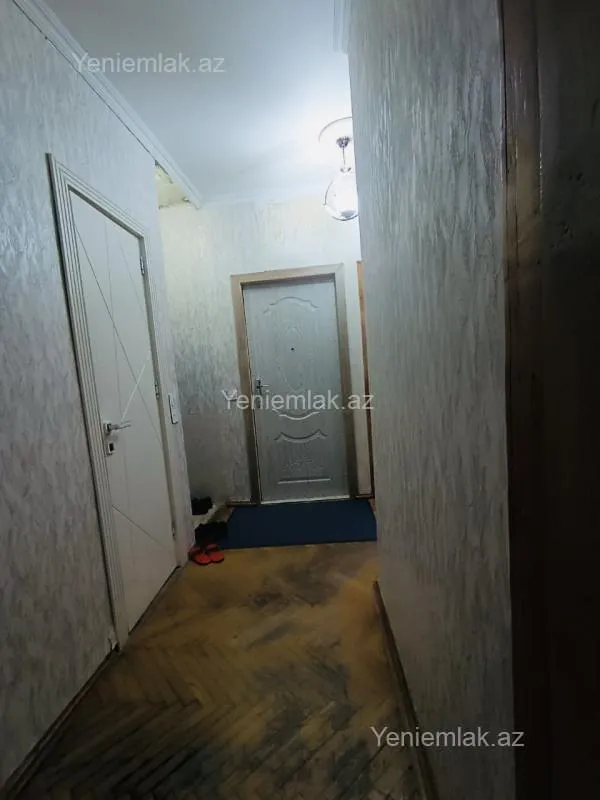 Satılır 3 otaqlı köhnə tikili 60 m²
