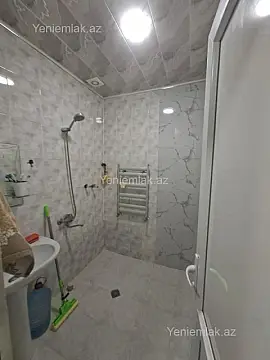 Satılır 3 otaqlı köhnə tikili 65 m²
