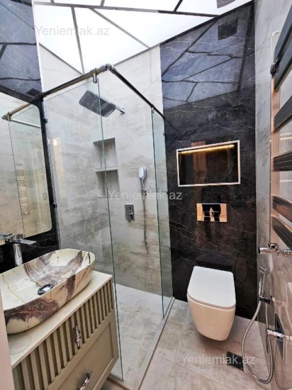 Satılır 2 otaqlı yeni tikili 40 m²