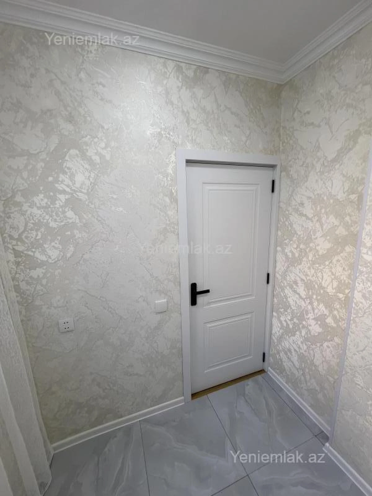 Satılır 2 otaqlı köhnə tikili 50 m²