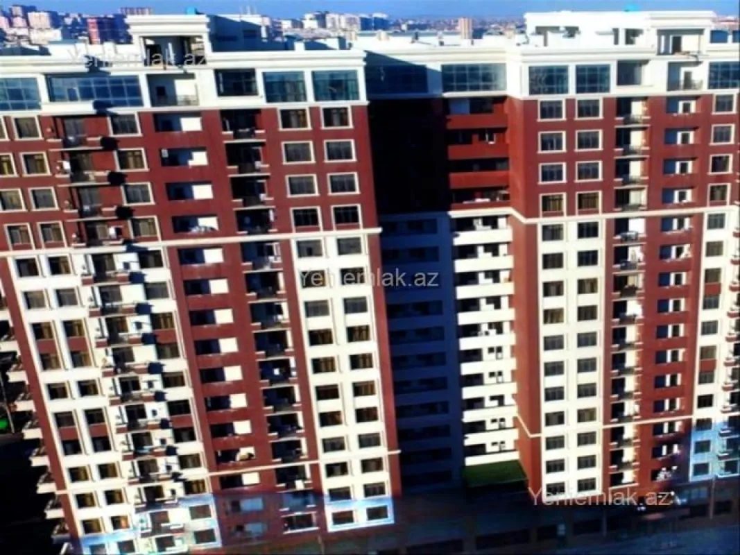 Satılır 4 otaqlı yeni tikili 205 m²