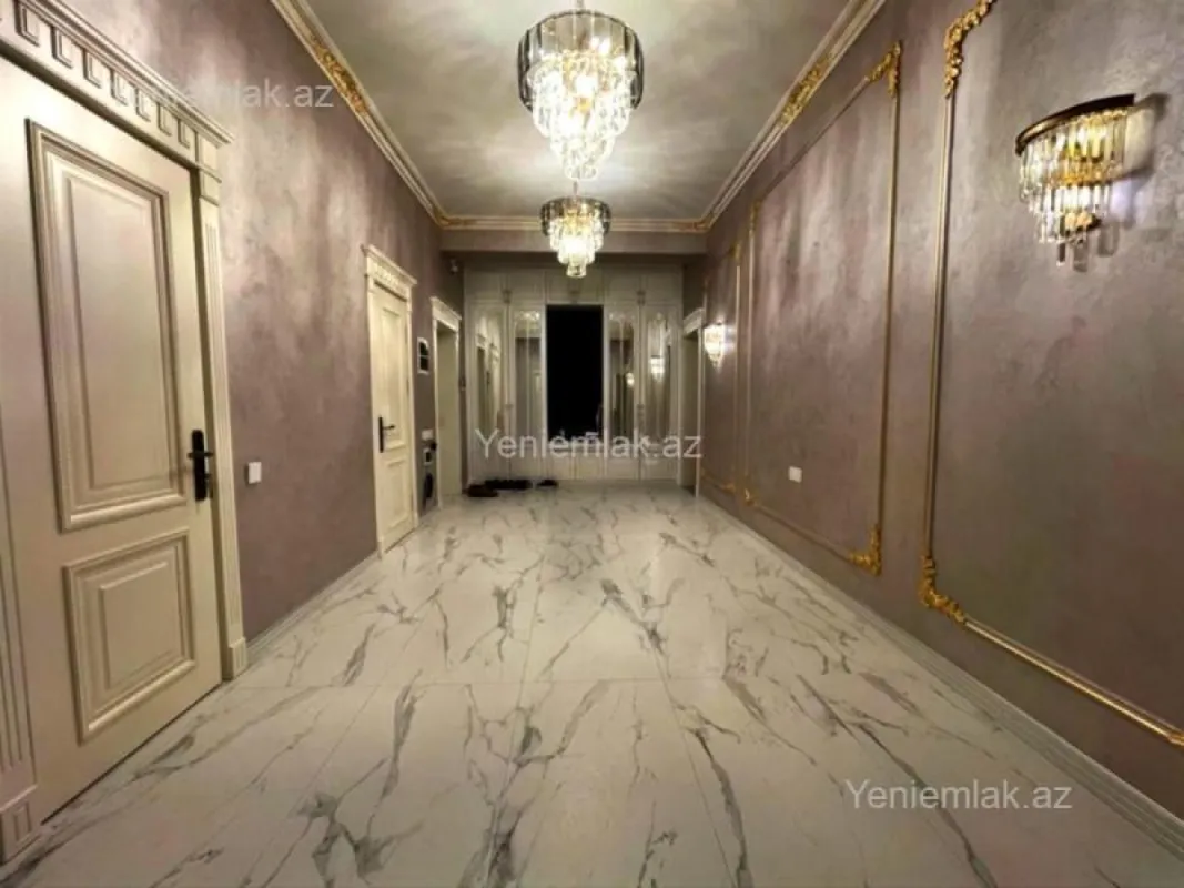 Satılır 4 otaqlı yeni tikili 205 m²