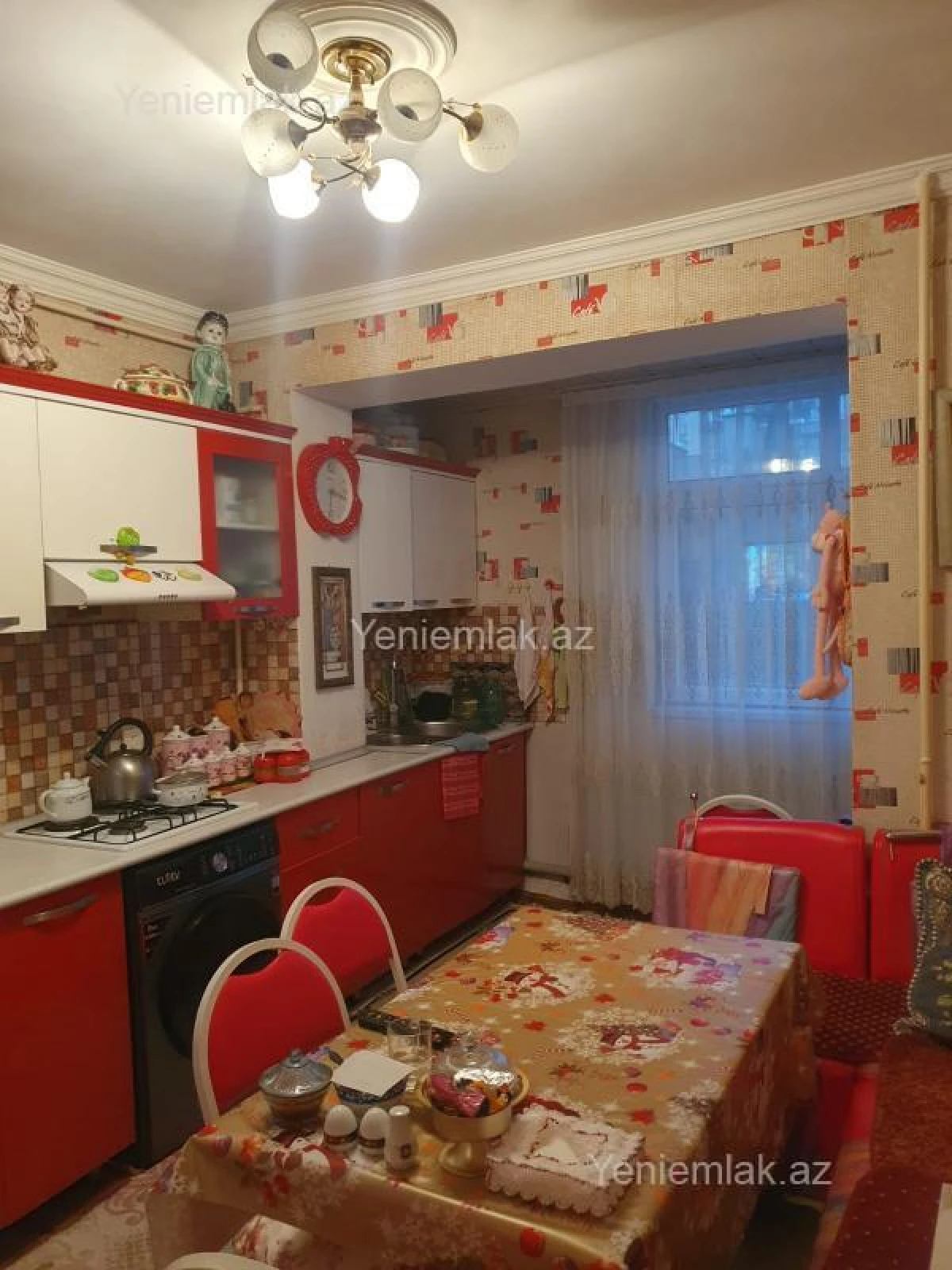 Satılır 3 otaqlı köhnə tikili 70 m²