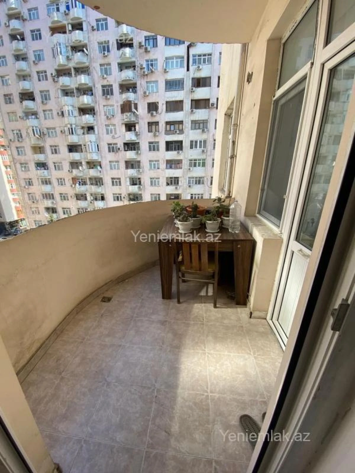Satılır 3 otaqlı yeni tikili 101 m²