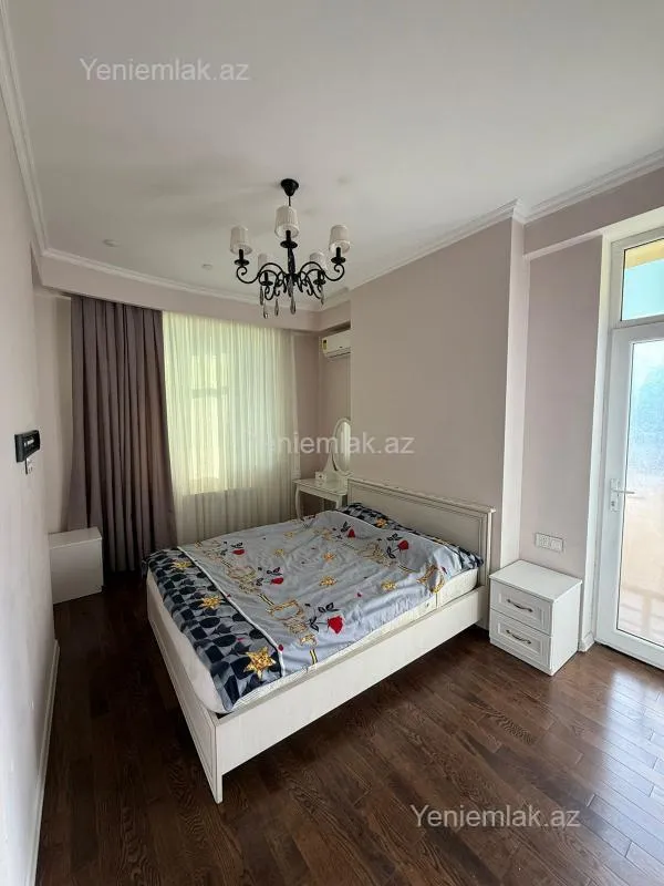 Satılır 3 otaqlı yeni tikili 118 m²