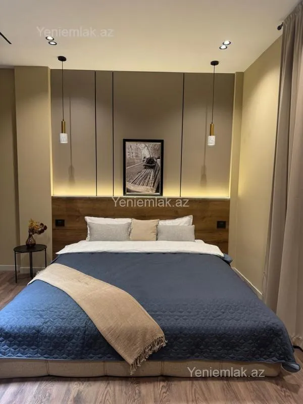 Satılır 6 otaqlı həyət evi 300 m²