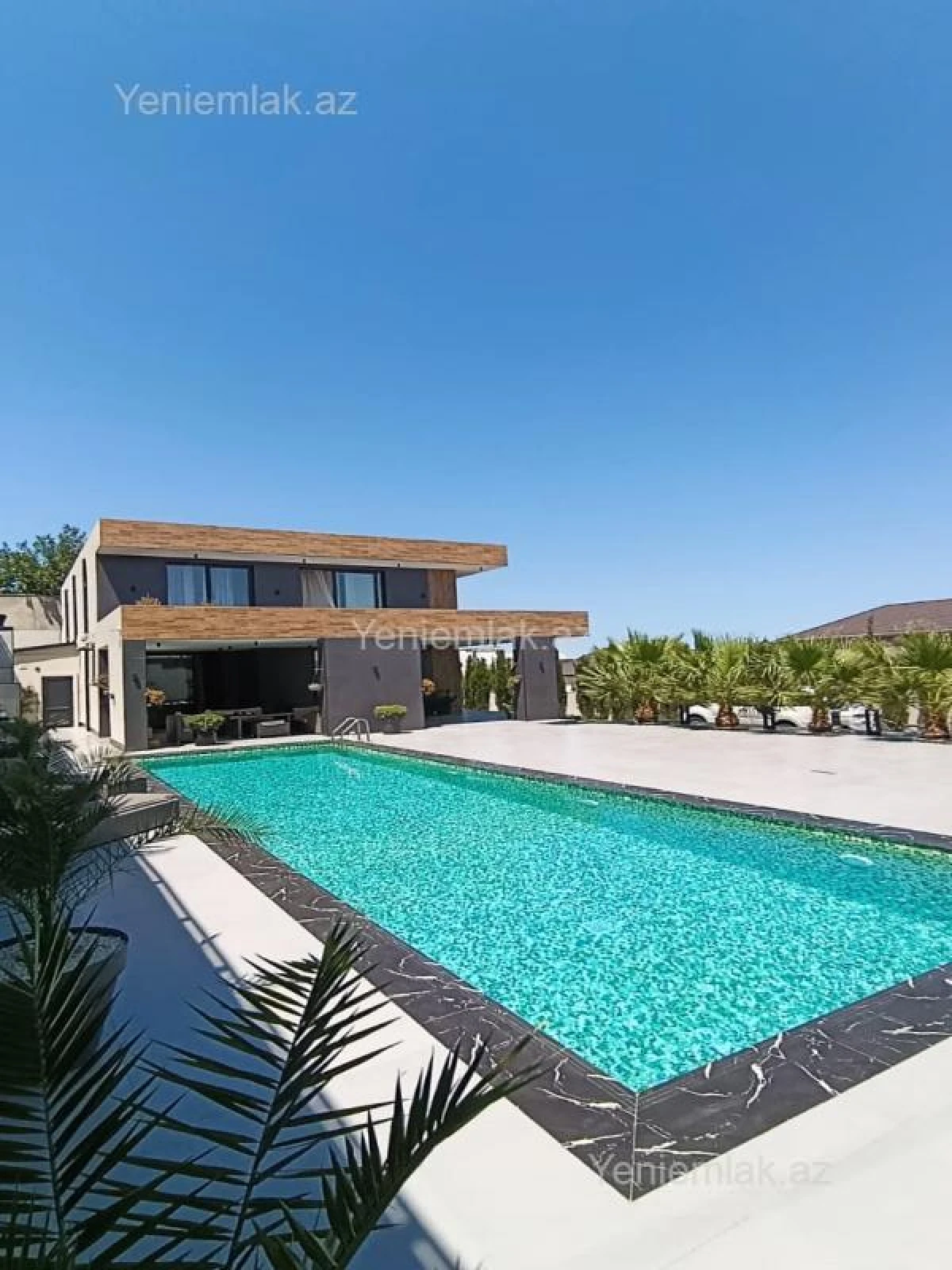 Satılır 6 otaqlı həyət evi 300 m²