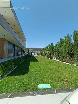 Satılır 6 otaqlı həyət evi 300 m²