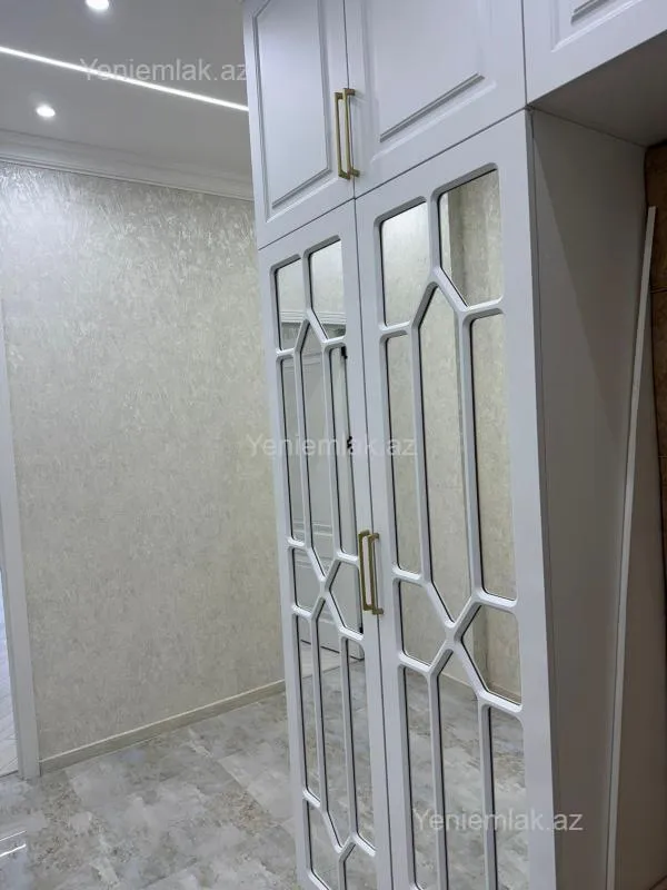 Satılır 3 otaqlı yeni tikili 103 m²