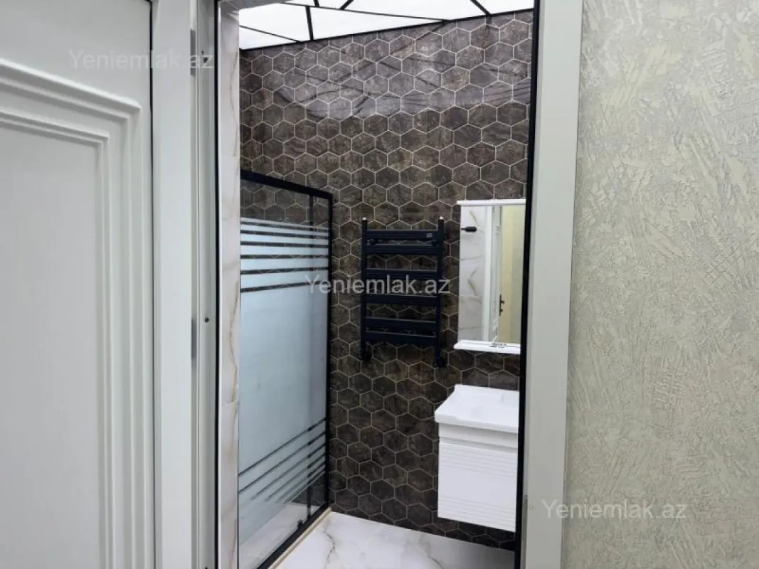 Satılır 3 otaqlı yeni tikili 103 m²