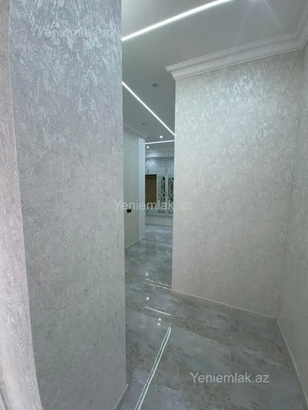Satılır 3 otaqlı yeni tikili 103 m²