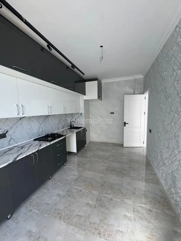 Satılır 3 otaqlı yeni tikili 103 m²