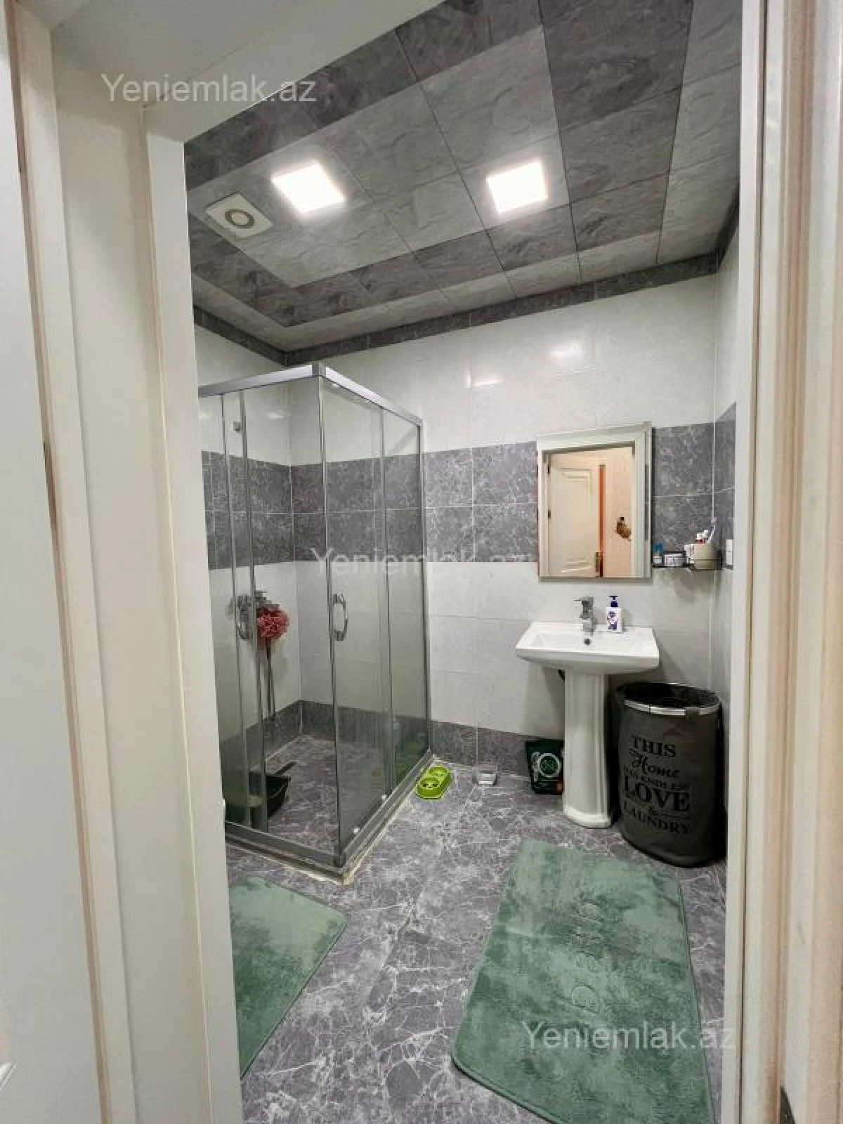 Satılır 2 otaqlı yeni tikili 78 m²