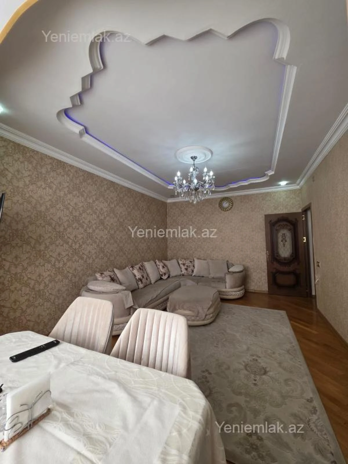 Satılır 3 otaqlı köhnə tikili 68 m²