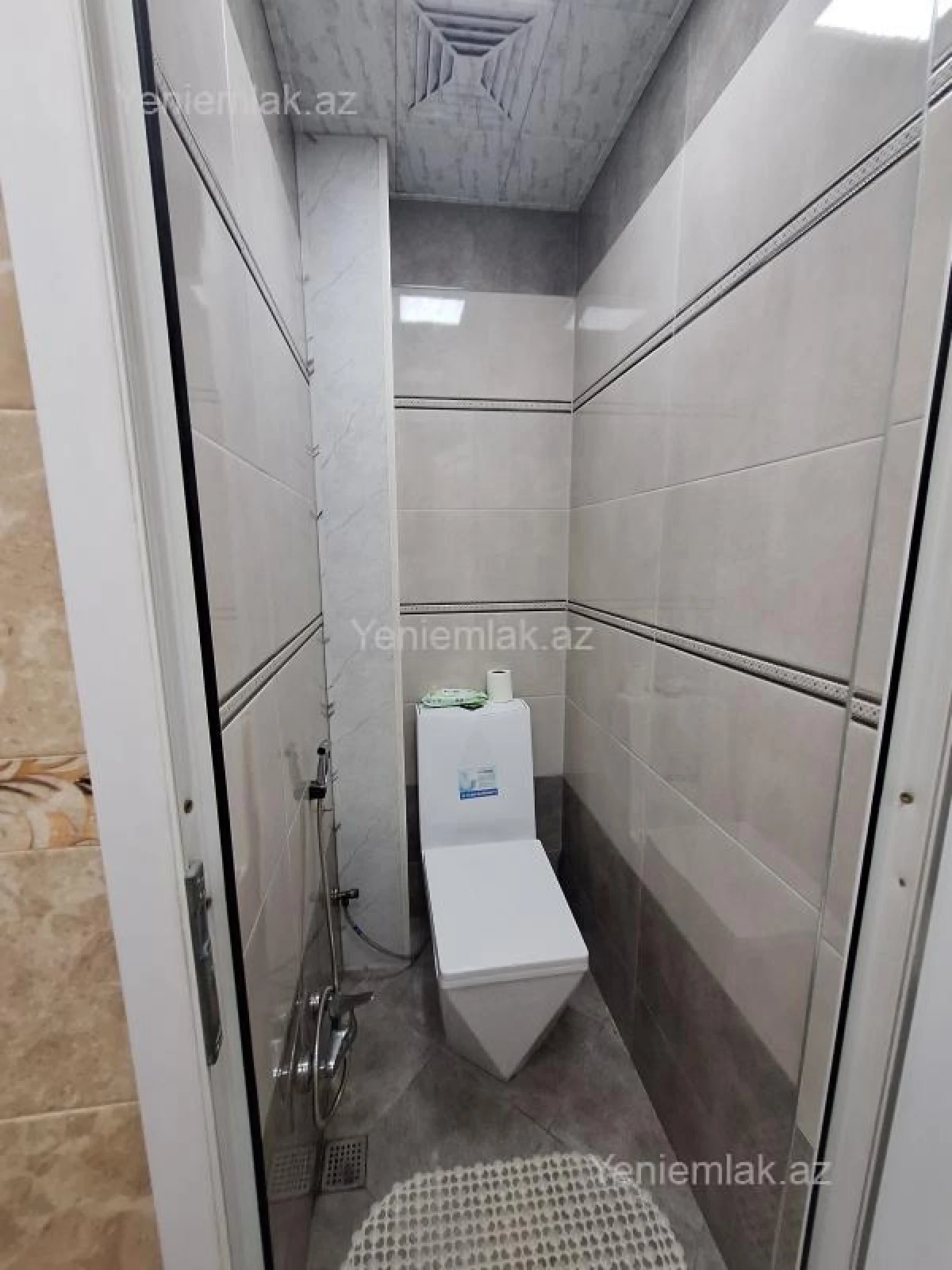 Satılır 3 otaqlı köhnə tikili 68 m²