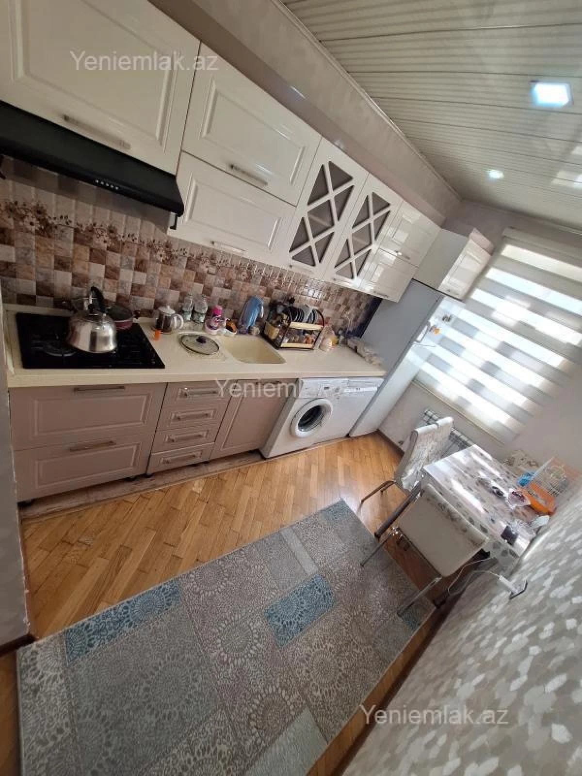 Satılır 3 otaqlı köhnə tikili 68 m²