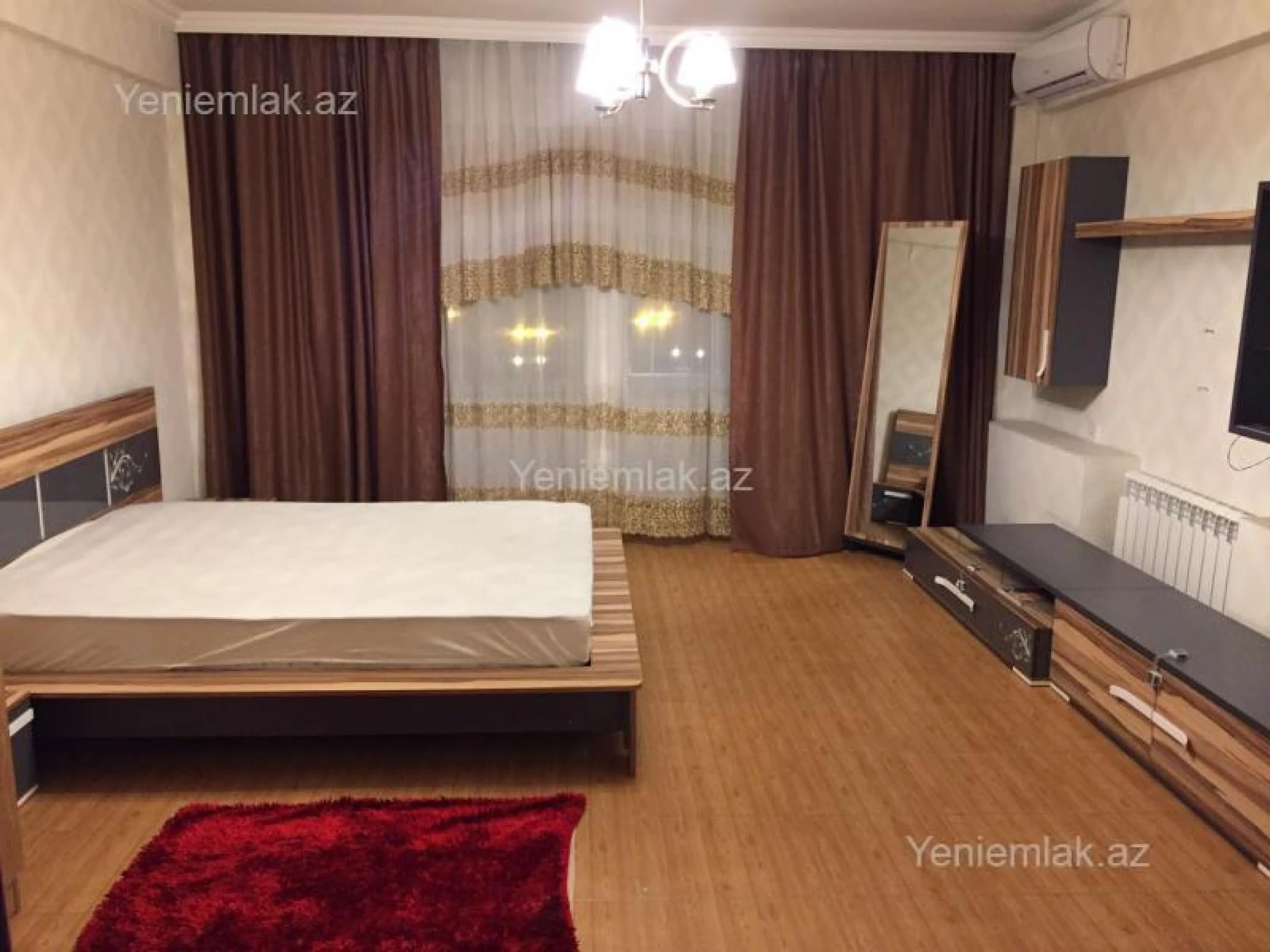 Satılır 3 otaqlı köhnə tikili 110 m²