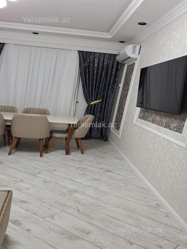 Satılır 3 otaqlı yeni tikili 82 m²