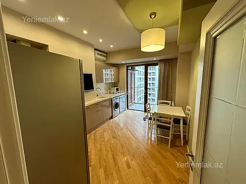Satılır 2 otaqlı yeni tikili 92 m²