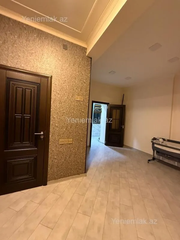 Satılır 3 otaqlı köhnə tikili 90 m²