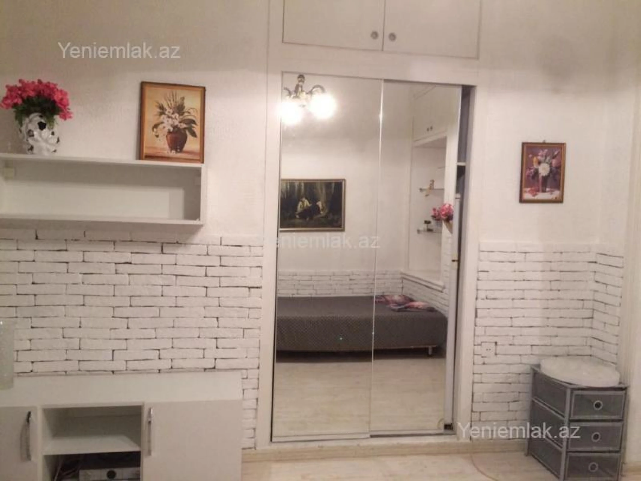 Satılır 1 otaqlı köhnə tikili 35 m²