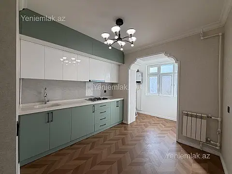 Satılır 3 otaqlı köhnə tikili 80 m²