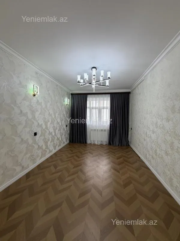 Satılır 3 otaqlı köhnə tikili 80 m²