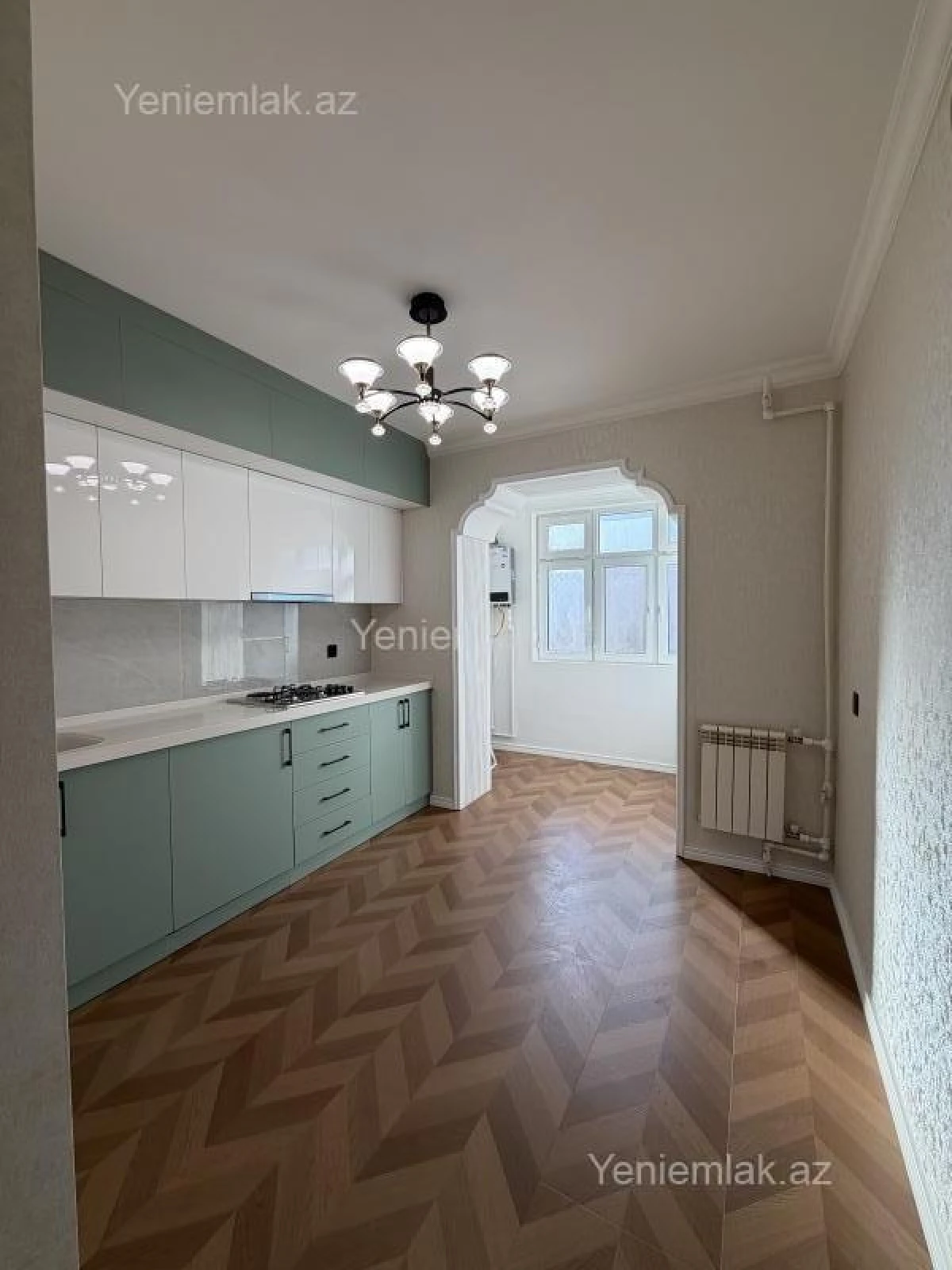 Satılır 3 otaqlı köhnə tikili 80 m²