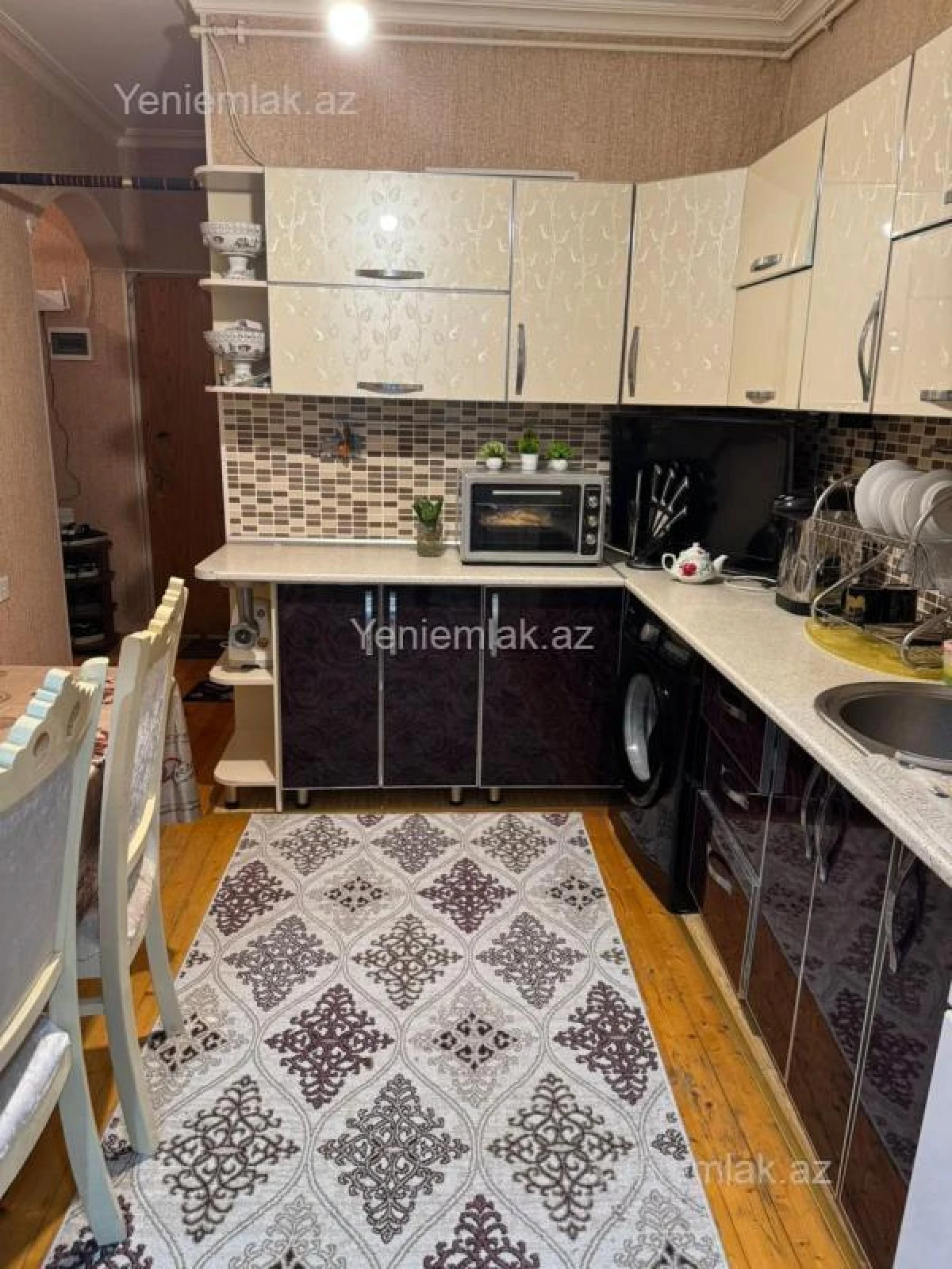 Satılır 2 otaqlı köhnə tikili 47 m²