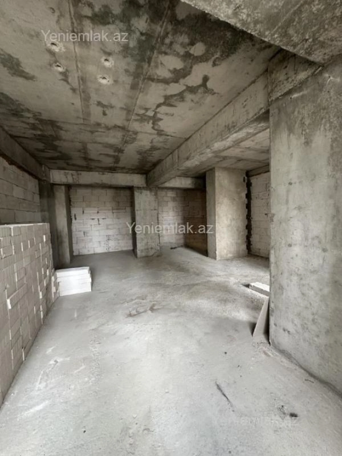 Satılır 3 otaqlı yeni tikili 128 m²