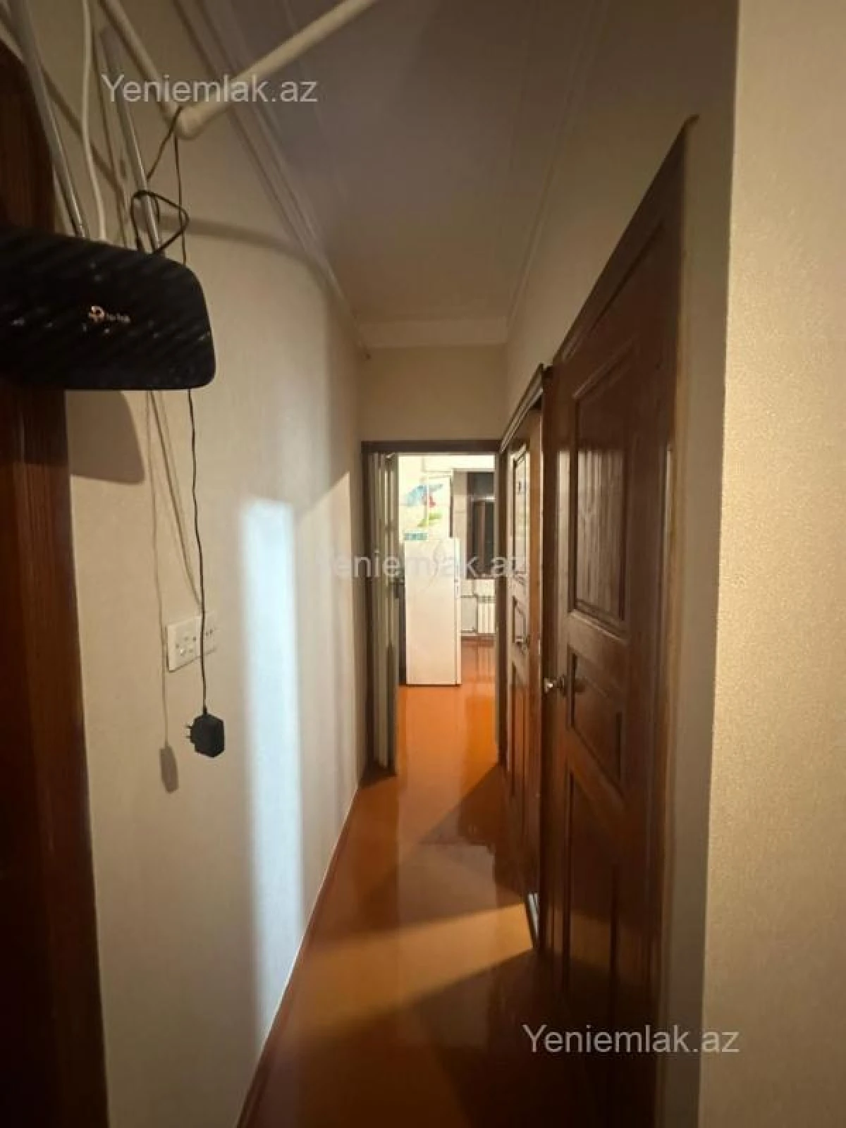 Satılır 2 otaqlı köhnə tikili 60 m²