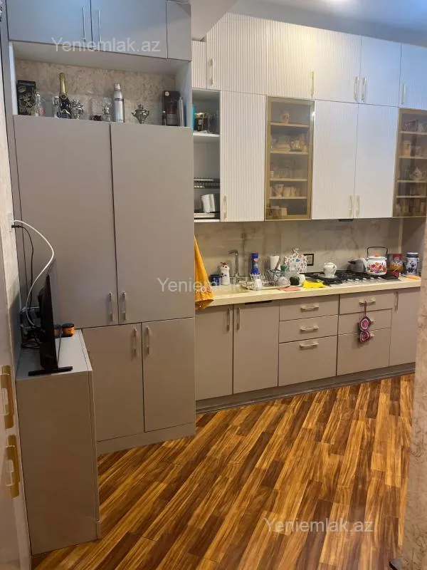 Satılır 3 otaqlı yeni tikili 126 m²