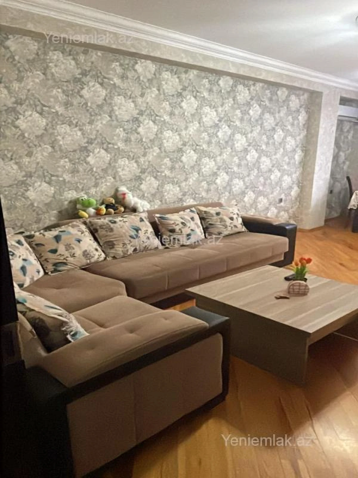 Satılır 3 otaqlı yeni tikili 125 m²
