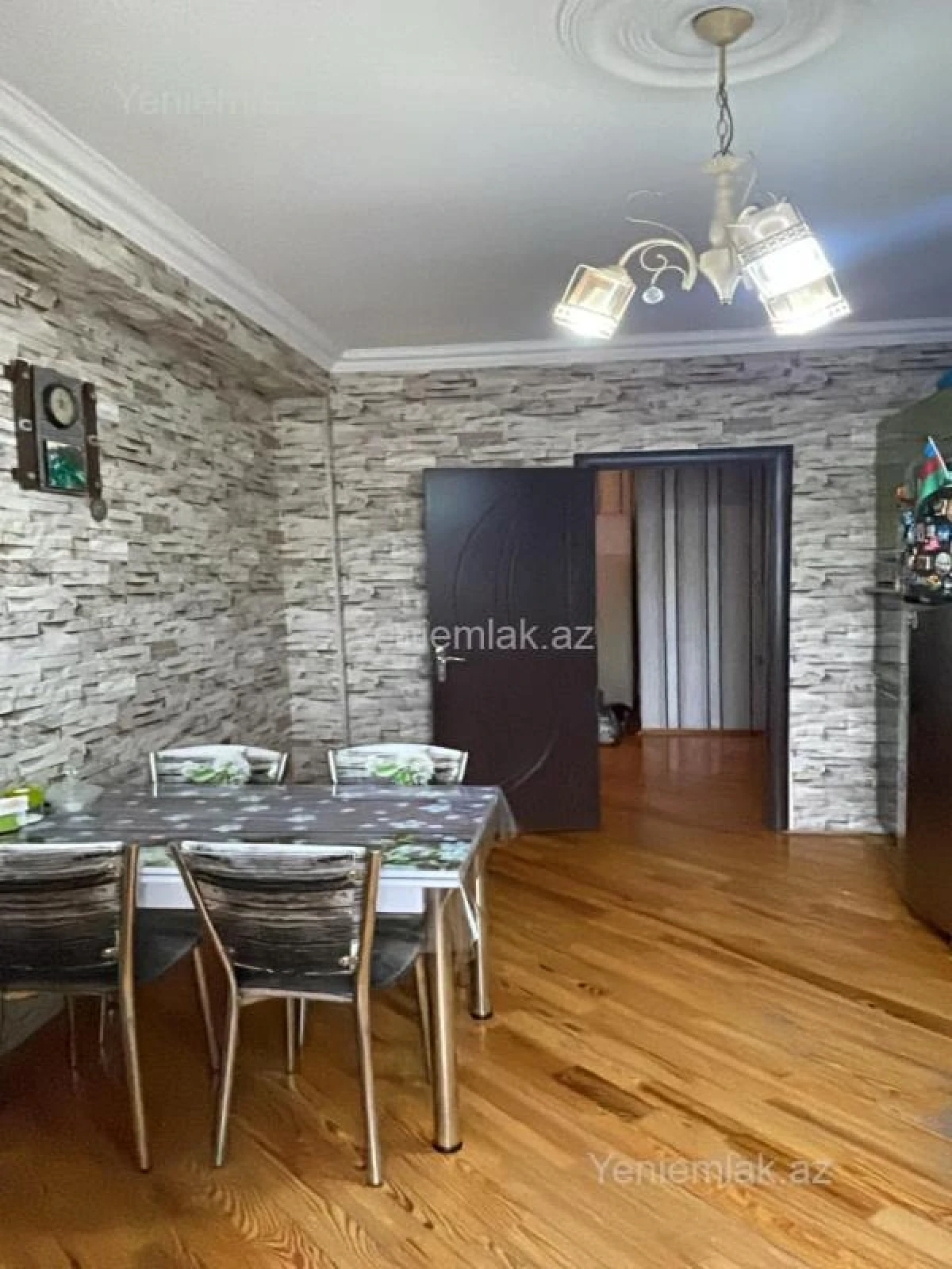 Satılır 3 otaqlı yeni tikili 125 m²