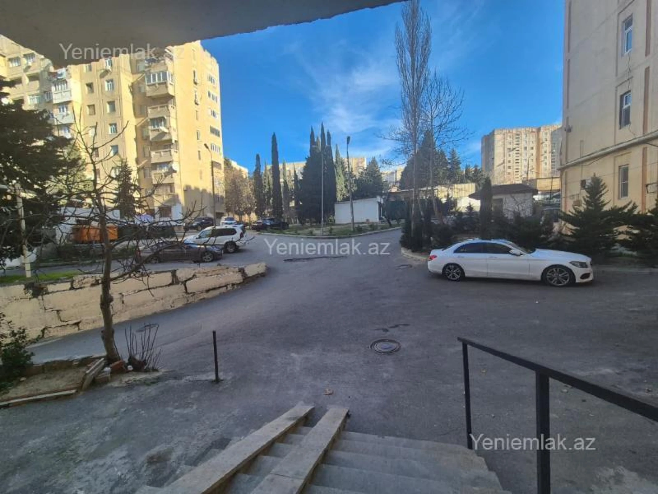Satılır 2 otaqlı köhnə tikili 41 m²