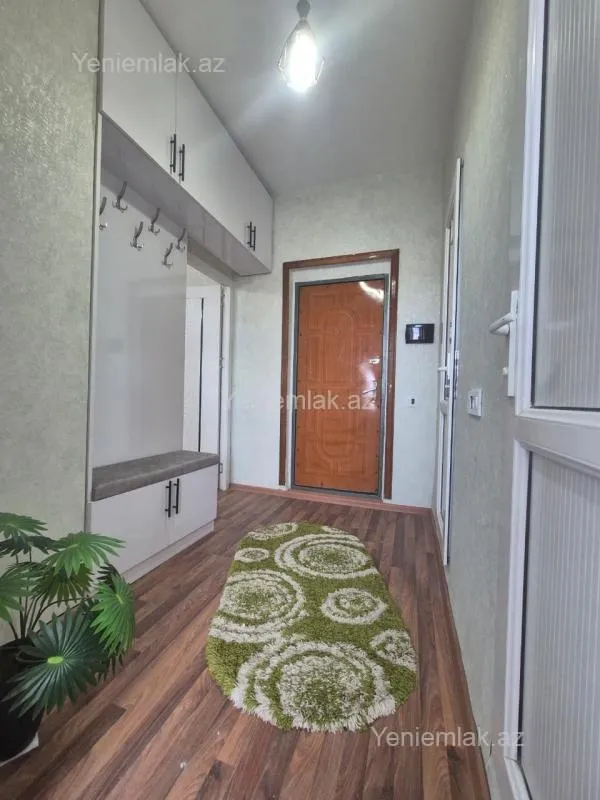 Satılır 2 otaqlı köhnə tikili 41 m²