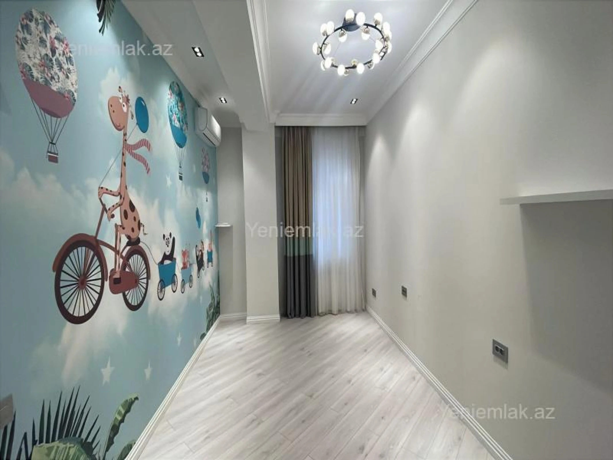 Satılır 3 otaqlı yeni tikili 140 m²