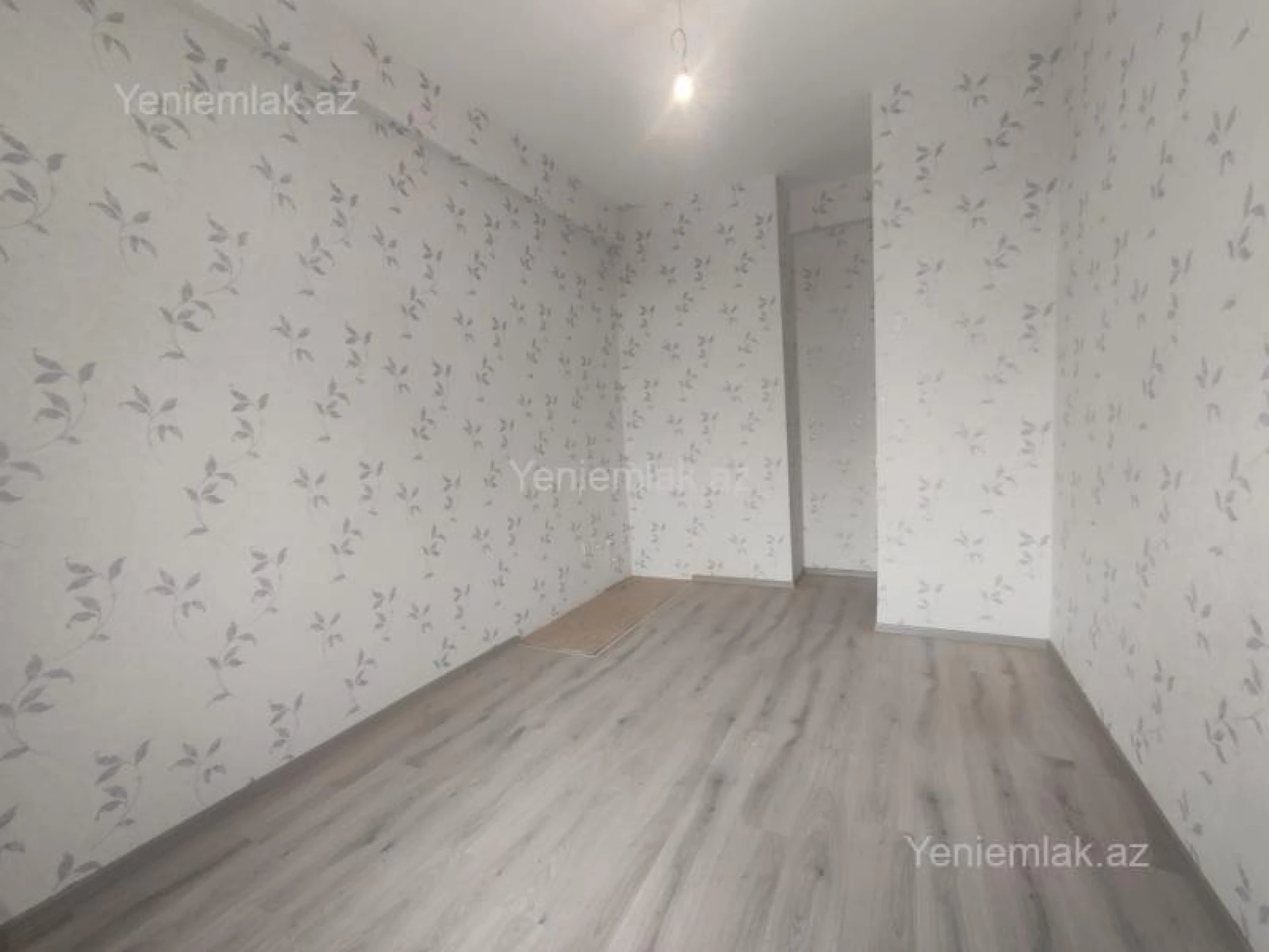 Satılır 2 otaqlı yeni tikili 100 m²