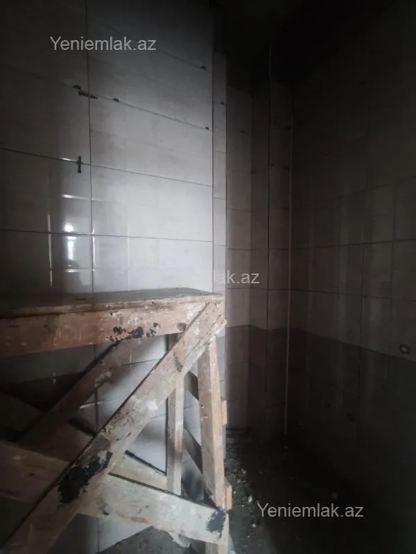 Satılır 2 otaqlı yeni tikili 100 m²