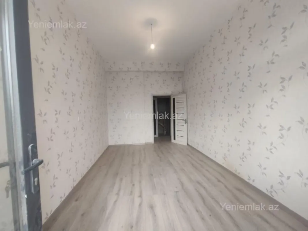 Satılır 2 otaqlı yeni tikili 100 m²