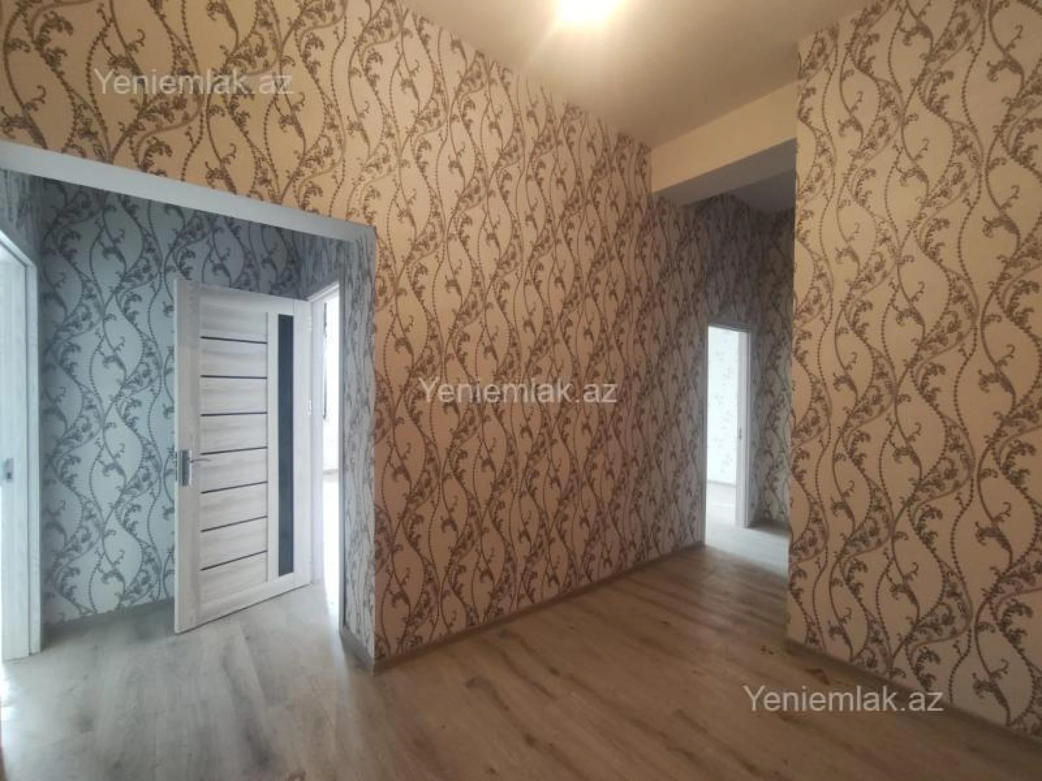 Satılır 2 otaqlı yeni tikili 100 m²