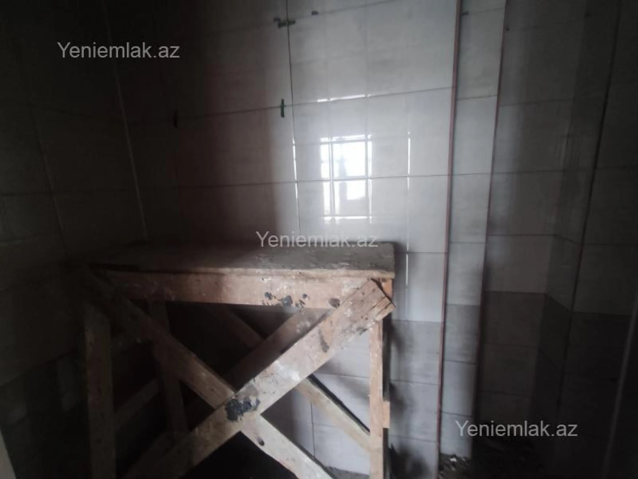 Satılır 2 otaqlı yeni tikili 100 m²